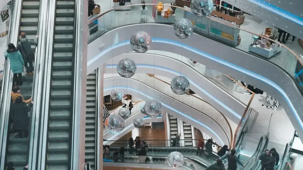 Bir Alışveriş Merkezi İçin Yeni İş Stratejisi